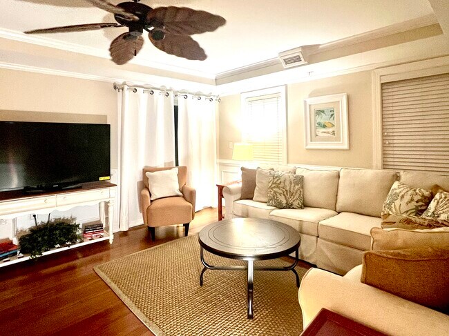 26 Atlantic Ave, Unit 306 in Tybee Island, GA - Building Photo - Building Photo