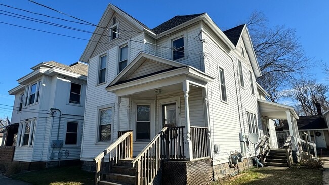 property at 612-614 Pettibone Ave NW