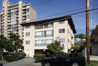 1472 Thurston Ave in Honolulu, HI - Foto de edificio - Building Photo