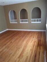 8325 Elm Ave in Raytown, MO - Building Photo - Building Photo