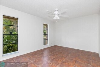 406 NW 101st Terrace in Coral Springs, FL - Building Photo - Building Photo