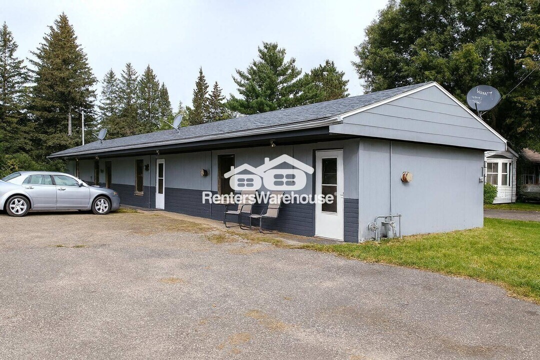 403 Milltown Ave N in Milltown, WI - Building Photo