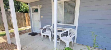 1678 Beach Blvd in Biloxi, MS - Building Photo - Building Photo