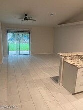 612 SE 13th St in Cape Coral, FL - Foto de edificio - Building Photo