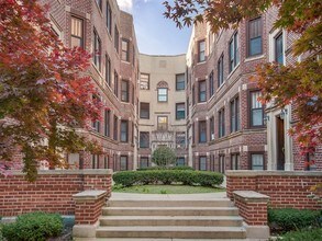 Ivy at Ridgewood in Chicago, IL - Foto de edificio - Building Photo