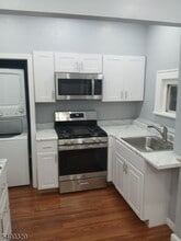 51 Poe Ave in Newark, NJ - Building Photo - Building Photo