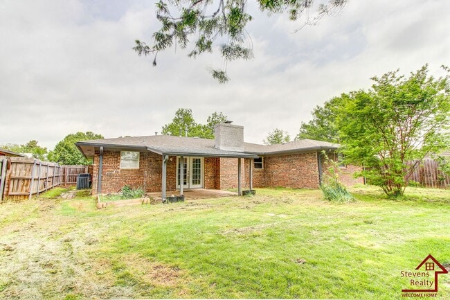 303 SW 72nd St in Lawton, OK - Building Photo - Building Photo