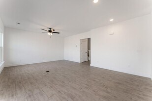 1140 Ari Ave in Centerton, AR - Building Photo