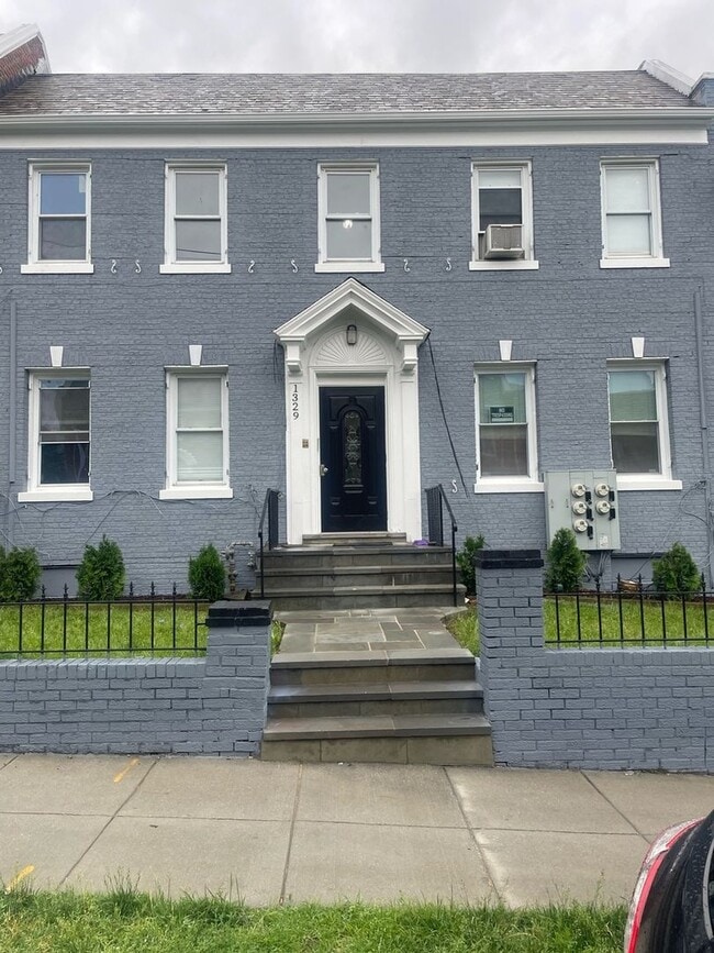 property at 1329 Adams St NE