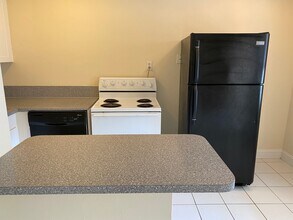 1219 NE 14th Ave in Fort Lauderdale, FL - Building Photo - Building Photo