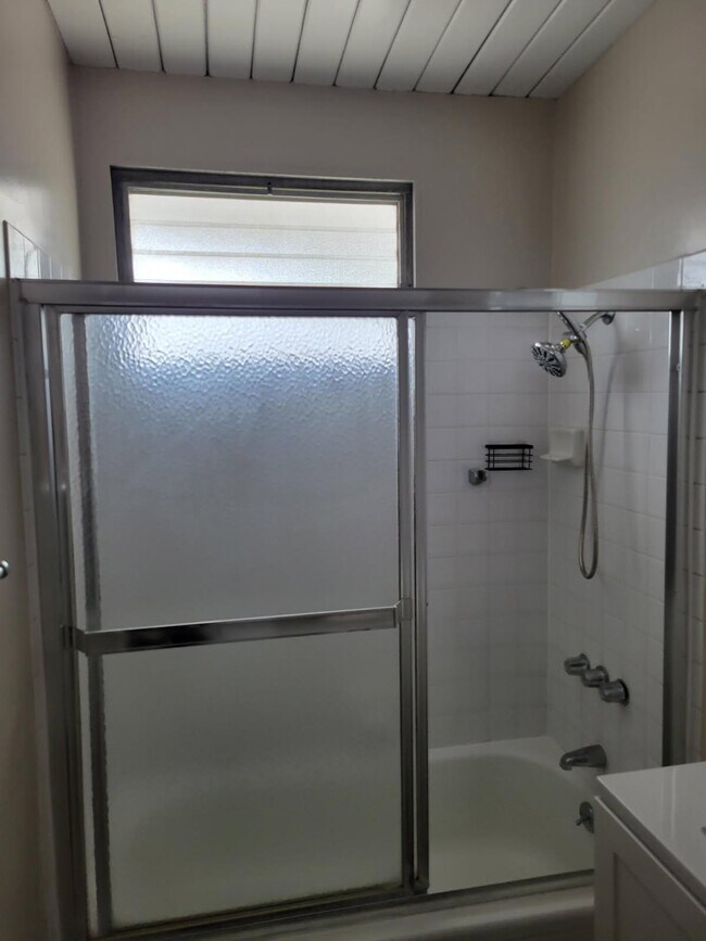 244 Garnet Way in Upland, CA - Building Photo - Building Photo