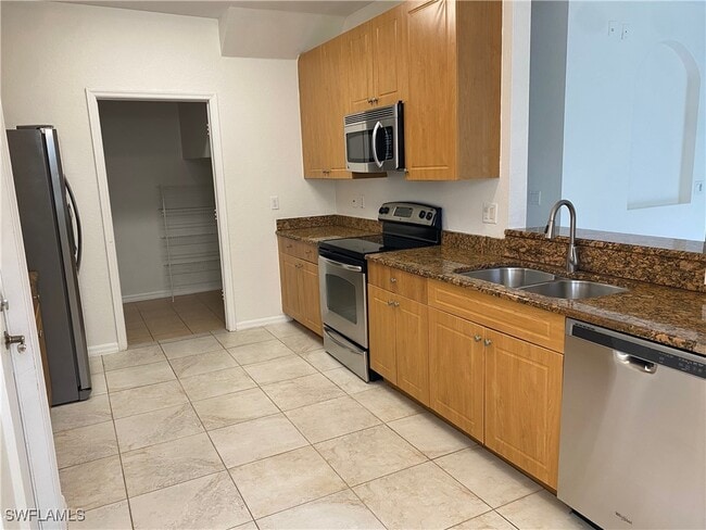 property at 15270 Summit Pl Cir