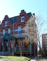 4226 Walnut St Apartments