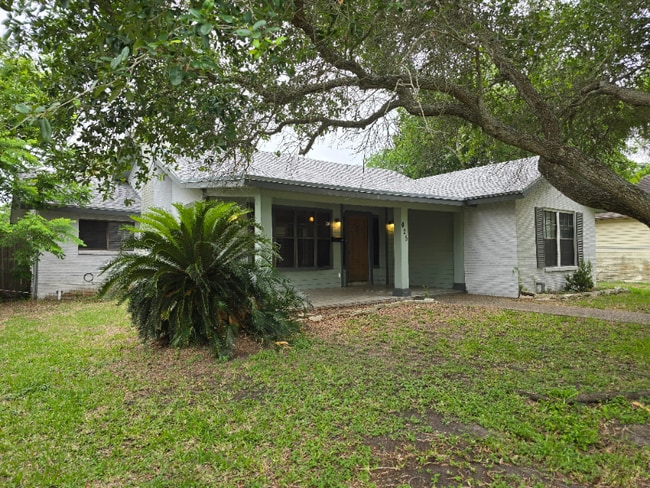 property at 425 Eldon Dr