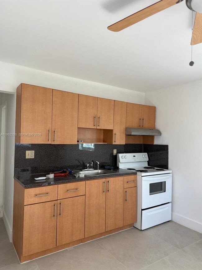 property at 242 SW 11th St