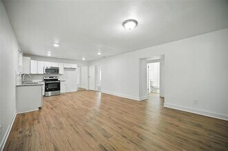 3420 Caddo St in Greenville, TX - Building Photo - Building Photo