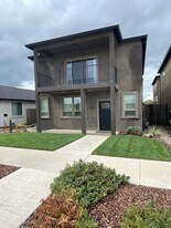 3483 E Eaton Rd in Chico, CA - Building Photo