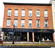 602 Warren St in Hudson, NY - Building Photo