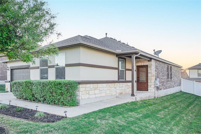 property at 11505 River Plantation Dr
