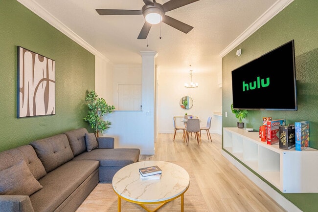 2155 S 55th St in Tempe, AZ - Foto de edificio - Building Photo