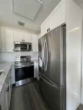 631 SW 28th Terrace in Fort Lauderdale, FL - Building Photo - Building Photo