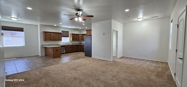 property at 2488 W Gunnison Ct