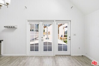 8424 4th St in Los Angeles, CA - Building Photo - Building Photo