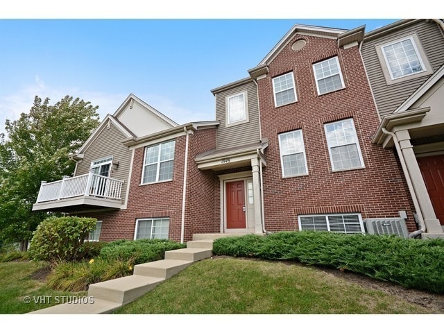 property at 1949 Oxley Cir