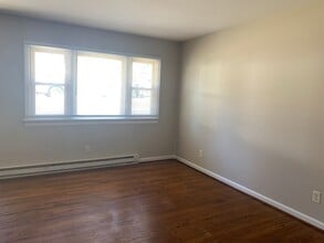 74 W Princeton Cir Cir in Lynchburg, VA - Building Photo - Building Photo