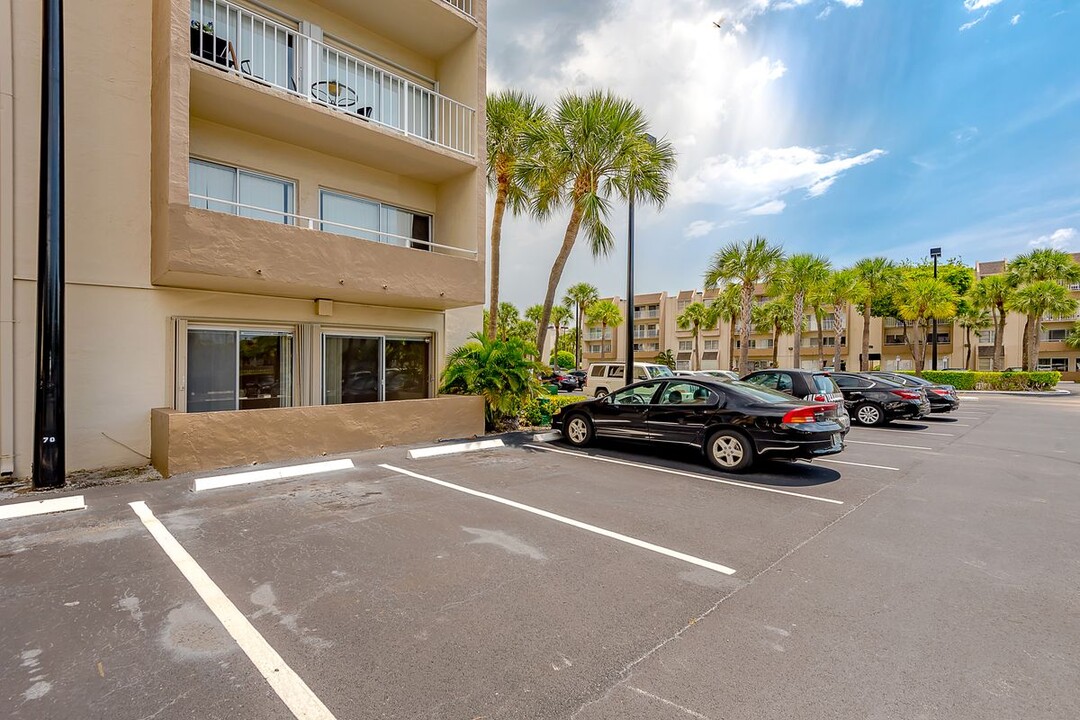 7705 SW 86th St in Miami, FL - Building Photo