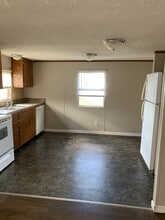 154 Zackary St in Oak Grove, KY - Building Photo - Building Photo