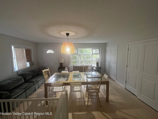 52 Renwick St in Tannersville, NY - Building Photo - Building Photo