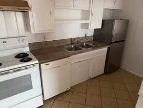 The Sherman in Sherman Oaks, CA - Building Photo - Building Photo