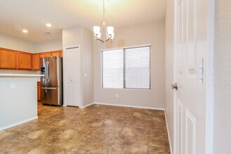 505 W Del Rio Ln in Avondale, AZ - Foto de edificio - Building Photo