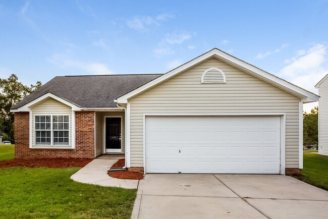 property at 2852 Longspur Dr