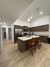 385 Taft St in Umatilla, OR - Building Photo - Building Photo