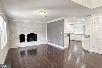 2809 Bolling Rd in Falls Church, VA - Building Photo - Building Photo