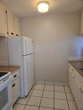 525 Putnam Rd in West Palm Beach, FL - Building Photo - Building Photo