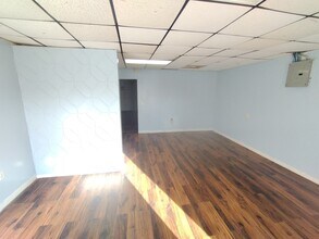 5615 Wesconnett Blvd in Jacksonville, FL - Building Photo - Building Photo