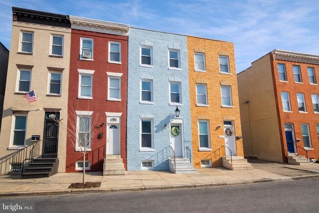 property at 513 Scott St