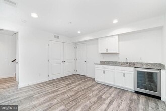 3252 Mateer Ln in Mechanicsburg, PA - Building Photo - Building Photo