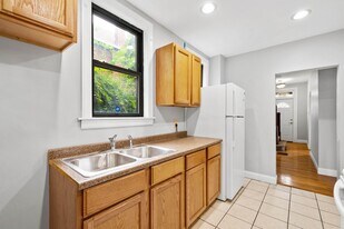 334 Overbrook Blvd in Pittsburgh, PA - Building Photo