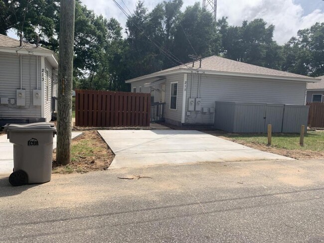 217 Carys Ln in Pensacola, FL - Building Photo - Building Photo