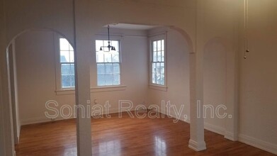 4731 Palmyra St in New Orleans, LA - Building Photo - Building Photo