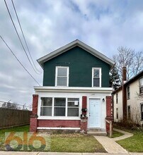 1249 Davis Ave NW in Grand Rapids, MI - Building Photo - Building Photo