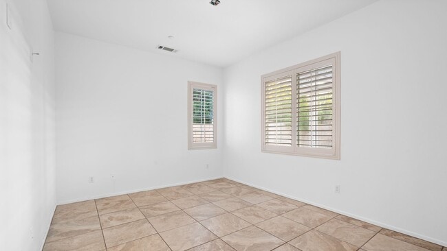 6960 Presidio Ct in Fontana, CA - Building Photo - Building Photo