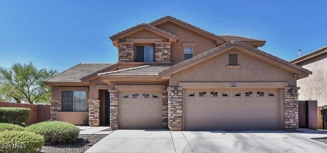 property at 1917 W Spur Dr