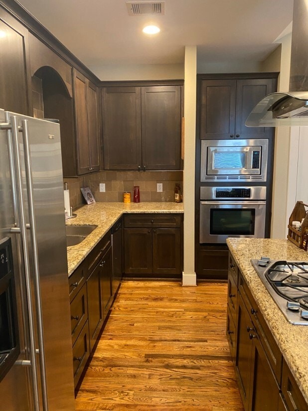 property at 2423 Roufa Rd