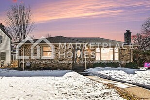 5641 Aldrich Ave S in Minneapolis, MN - Building Photo