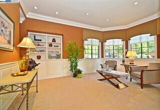 5045 Blackhawk Dr in Danville, CA - Building Photo - Building Photo